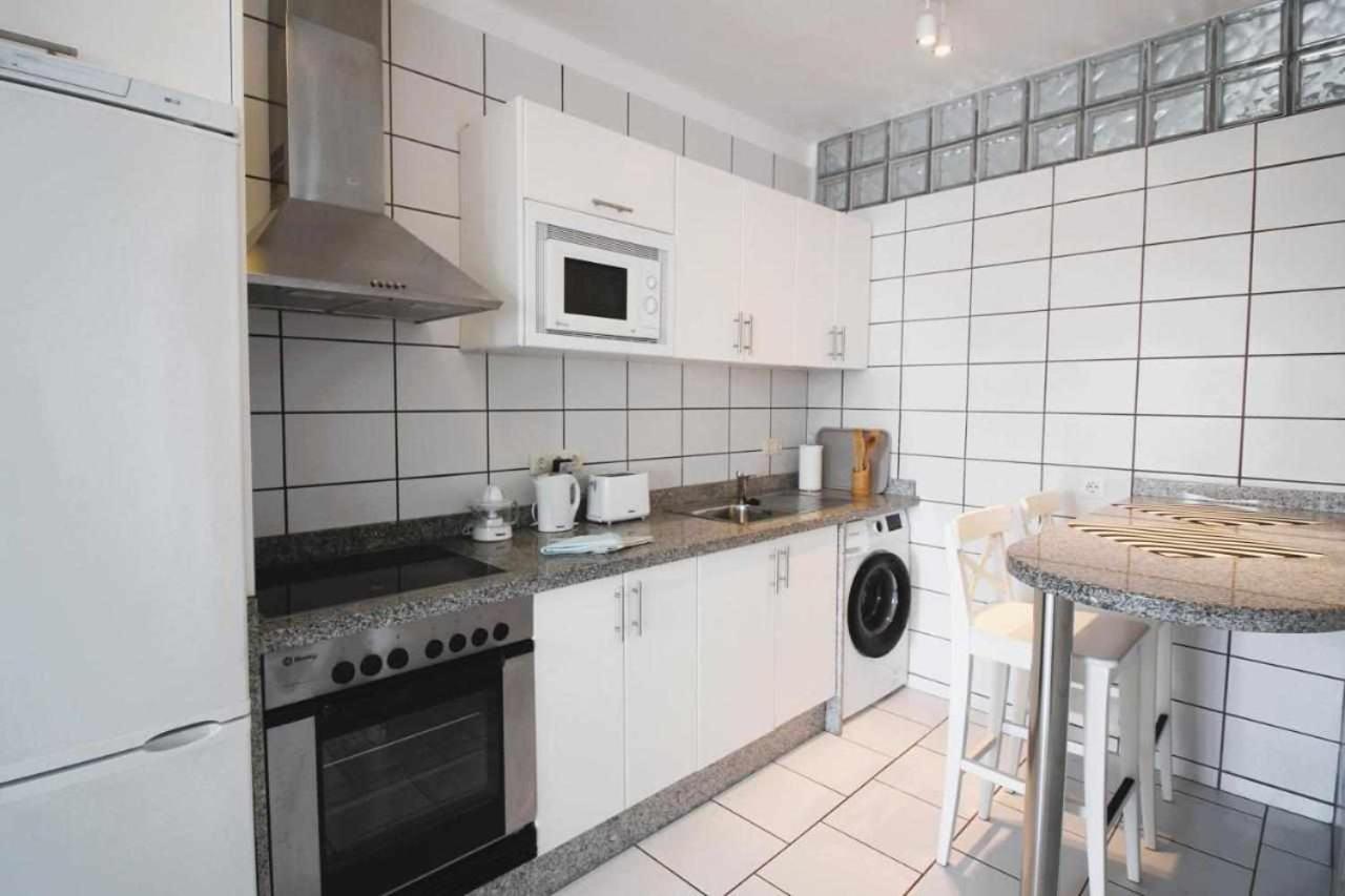 Nautic Apartment In Puerto Del Carmen 蒂亚斯 外观 照片
